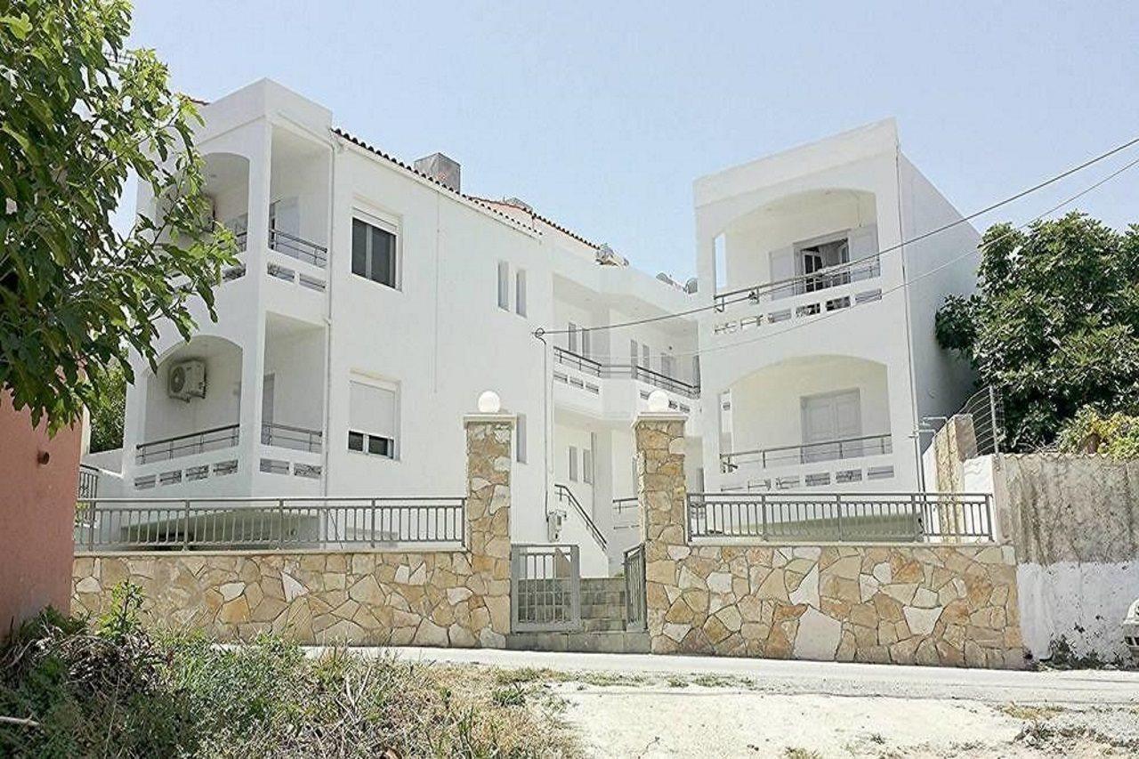 Crown Apartments 卡莱维斯 外观 照片