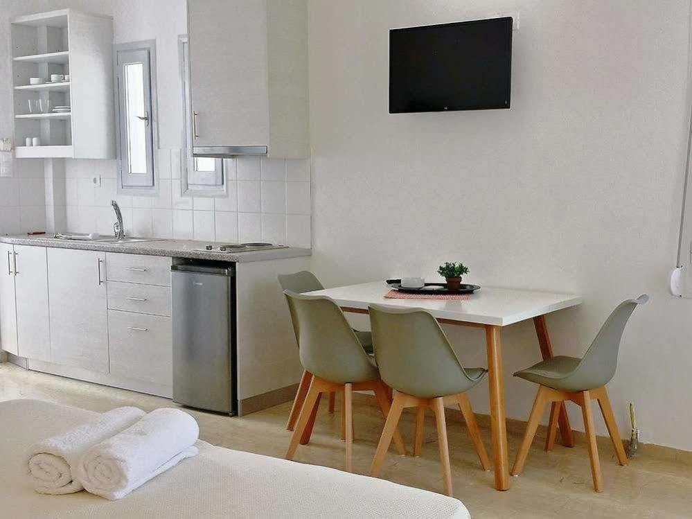 Crown Apartments 卡莱维斯 外观 照片